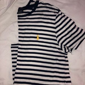Comfy striped Ralph Lauren t shirt